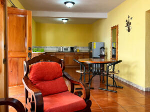 Casa Esperanza: habitación individual con baño compartido